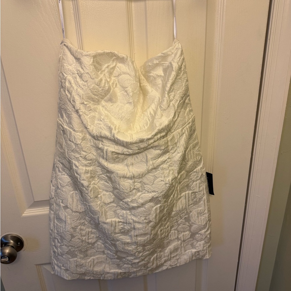 White floral jacquard strapless mini dress lulus